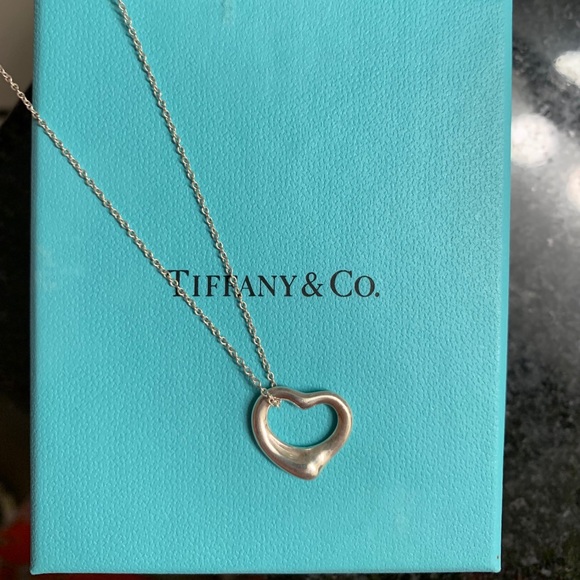 Tiffany & Co Elsa Peretti open heart necklace - Picture 4 of 6